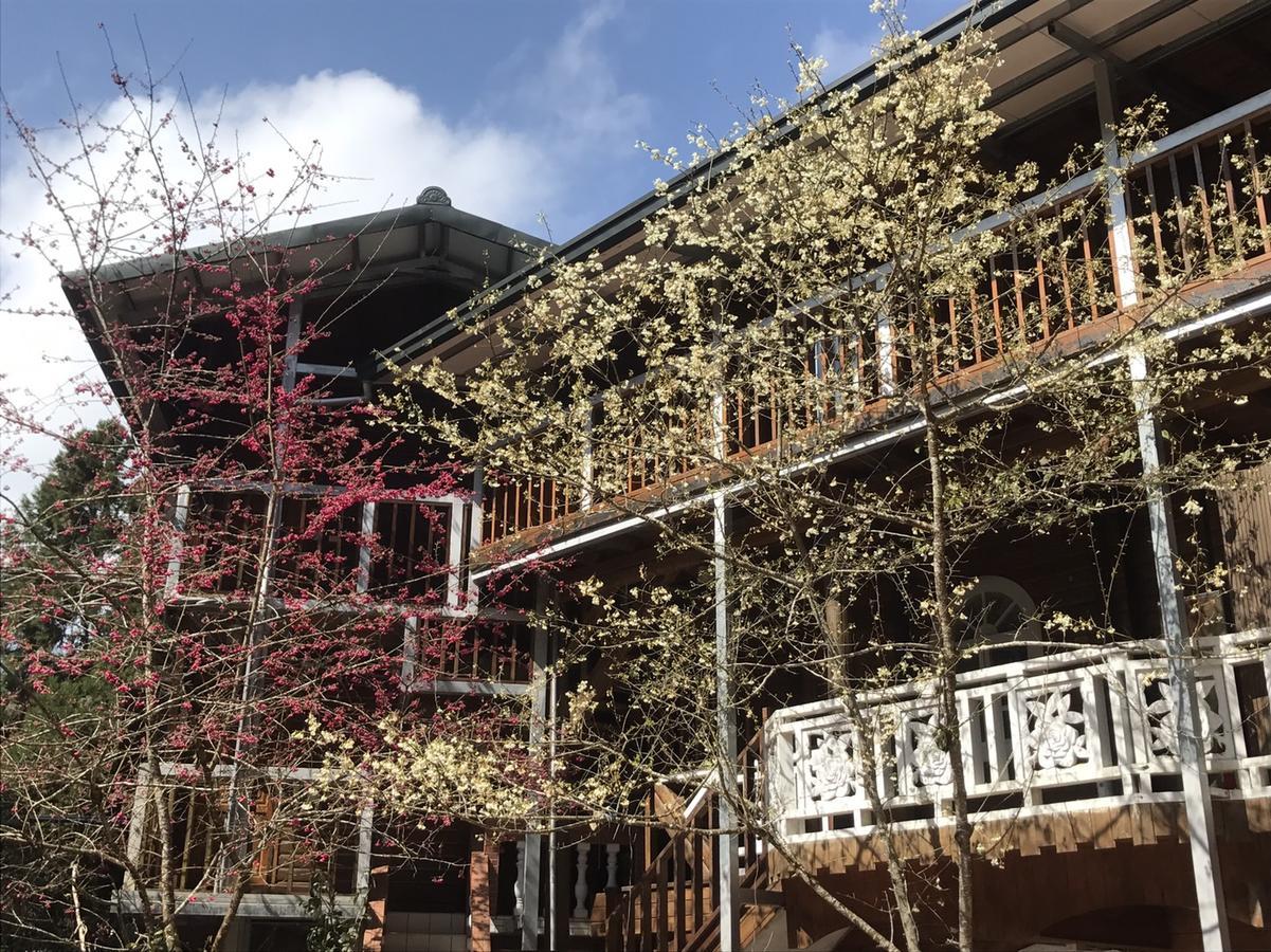 Villa Gemlu Lugu Exterior foto